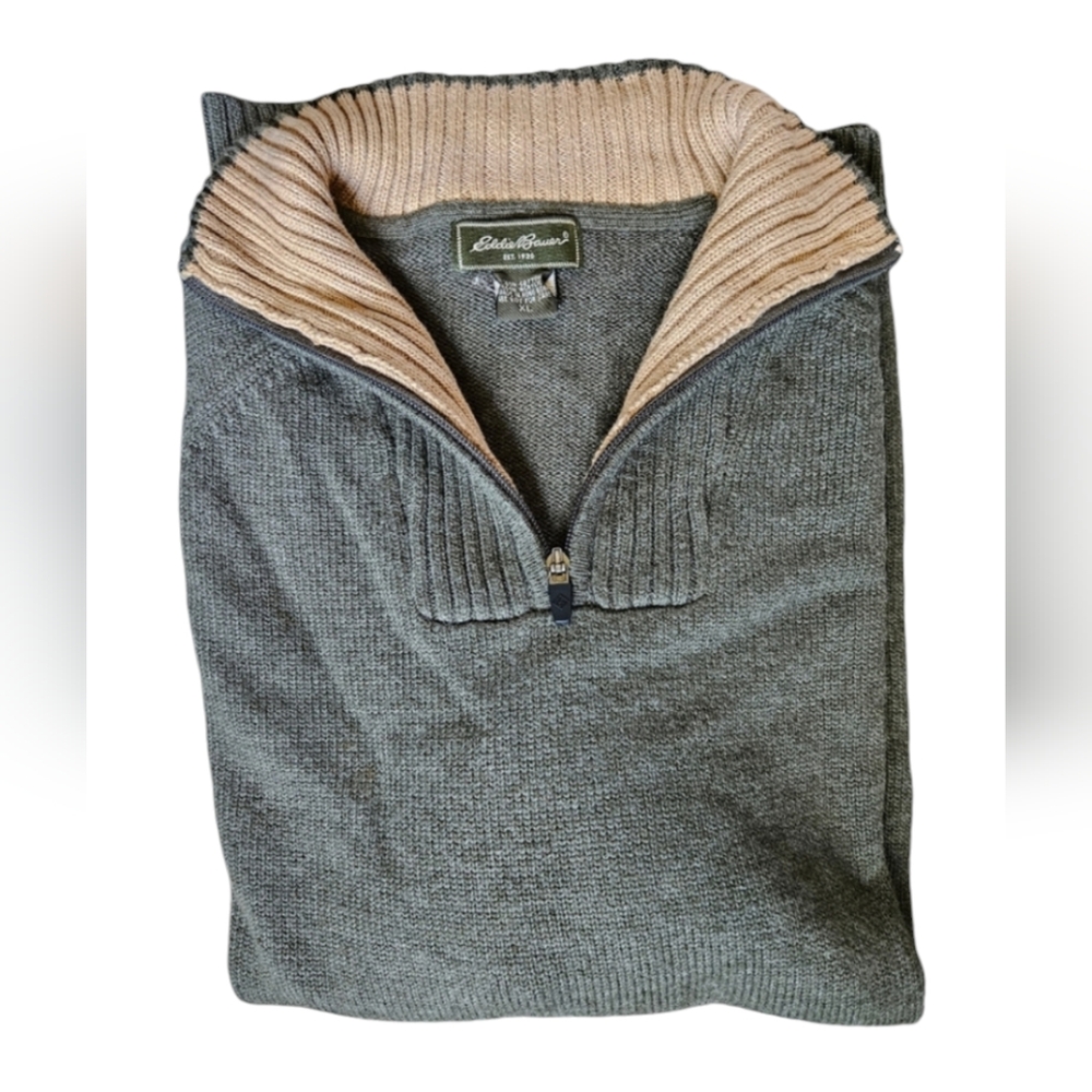 Eddie Bauer Men's Pullover Size: XL
